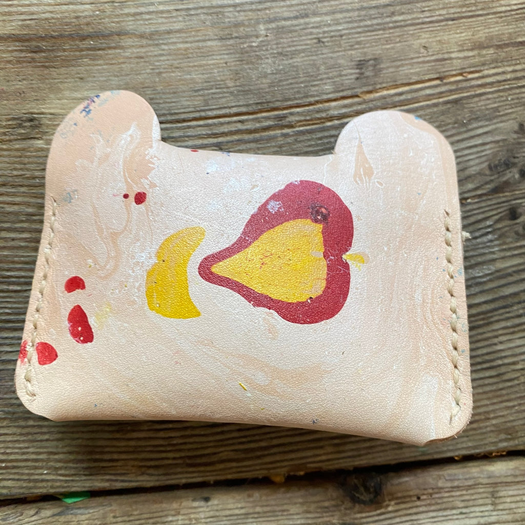 Veg-Tan Bear Wallet – Leather Card Case - La Tabla