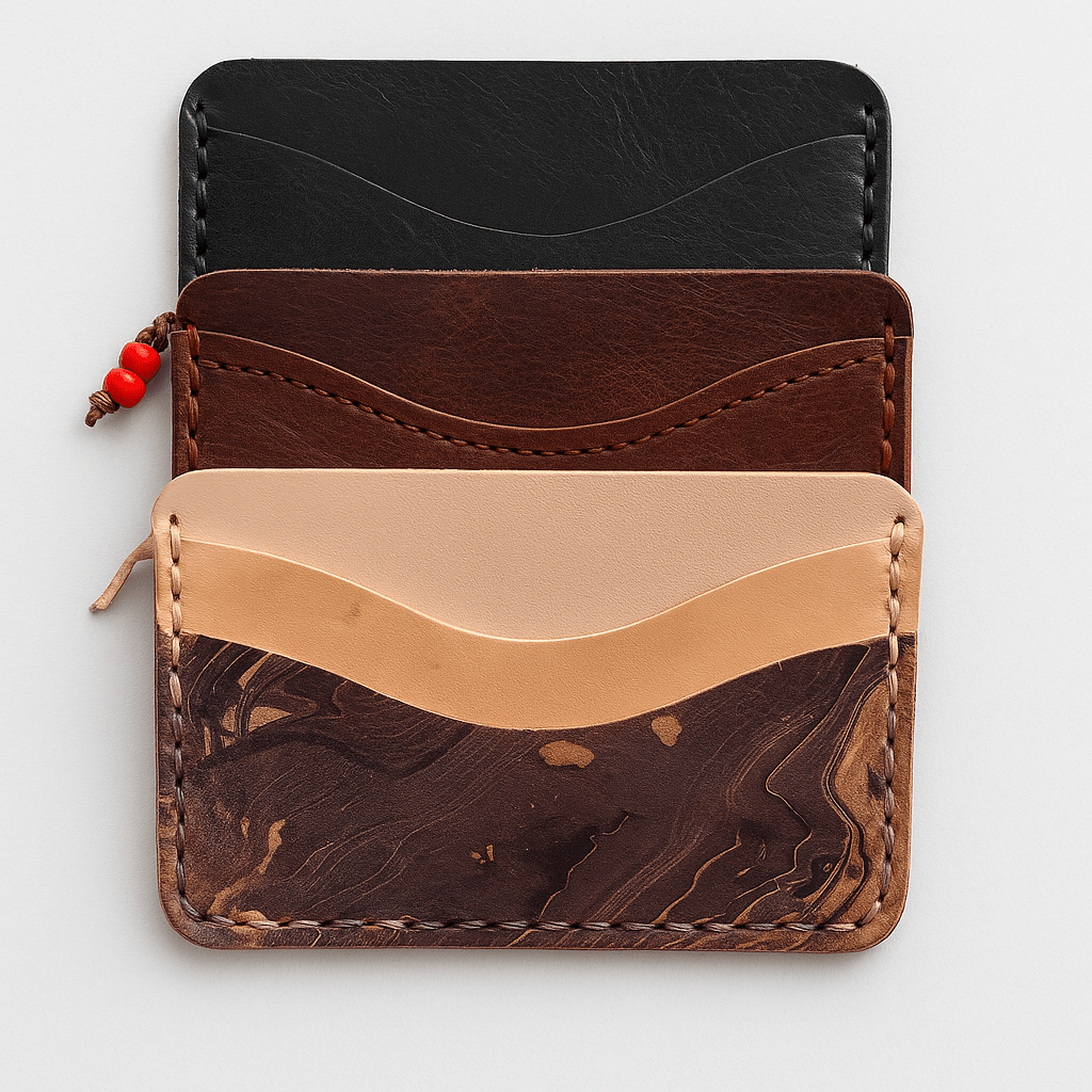 VeggieTan Bear Card Wallet – 3 Pocket - La Tabla