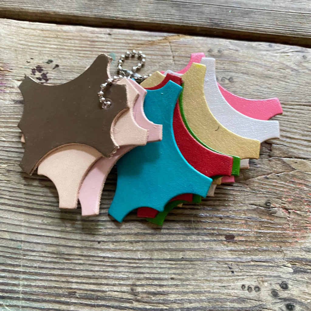 VeggieTan Bear Card Wallet – 3 Pocket - La Tabla